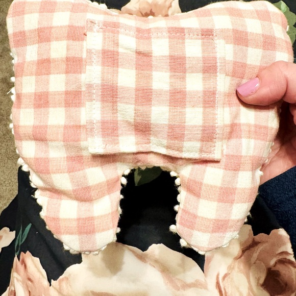 Tooth-shaped tooth fairy pillow with pocket for tooth. - Picture 4 of 6